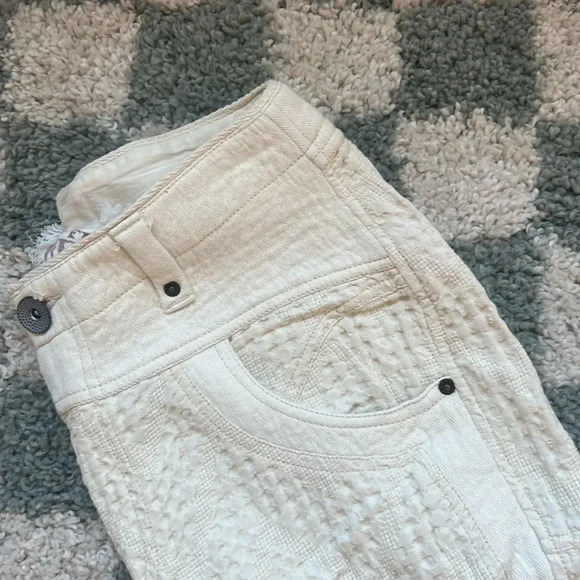 Free People Cream Textured Cropped Pants - Picture 4 of 5